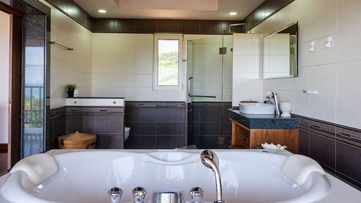 Villa Serena Bedroom 1