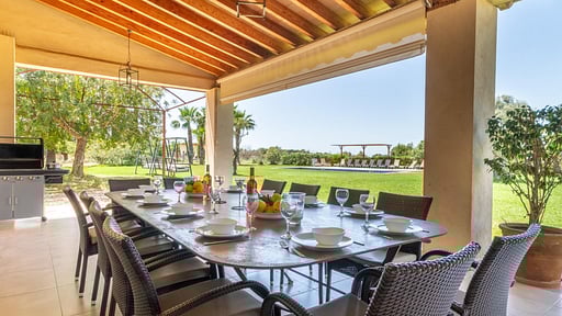 Villa Serenique Terrace/Veranda