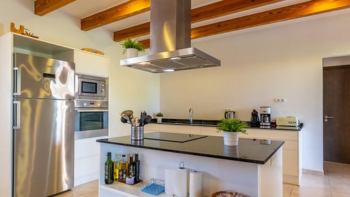 Villa Serenique Kitchen