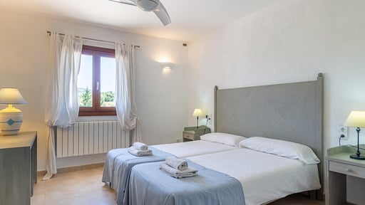 Villa Serenique Bedroom 2