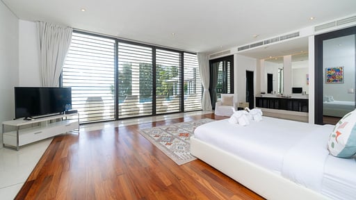 Villa Serenity Phuket Спальня 1