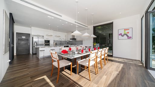 Villa Serenity Phuket Обеденная зона 1