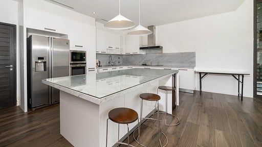 Villa Serenity Phuket Кухня