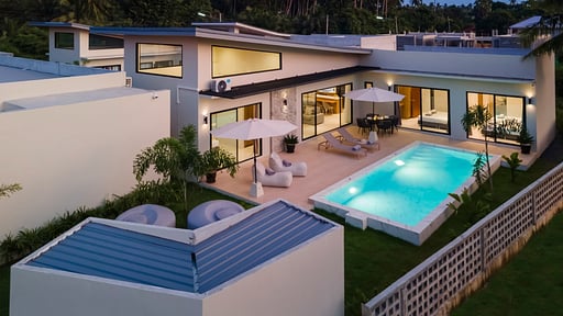 Villa Sereniwood 1 Drone foto's