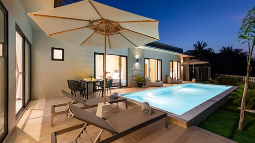 Villa Sereniwood 2 Бассейн