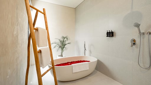 Villa Serenya Bedroom 1
