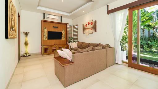 Villa Seriska Dua Sanur Living room 1