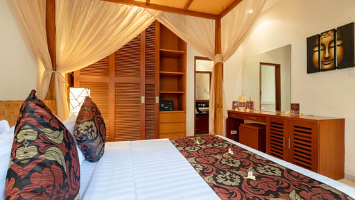 Villa Seriska Dua Seminyak Schlafzimmer 1