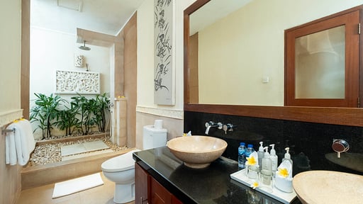 Villa Seriska Dua Seminyak Schlafzimmer 1