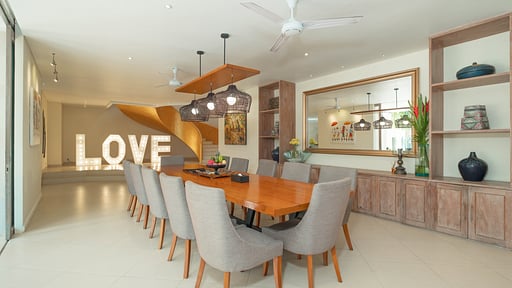 Villa Seriska Jimbaran Dining area