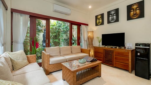 Villa Seriska Tiga Seminyak Living room