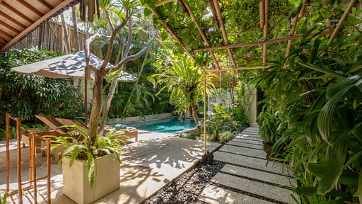 Villa Seriska Tiga Seminyak Garden
