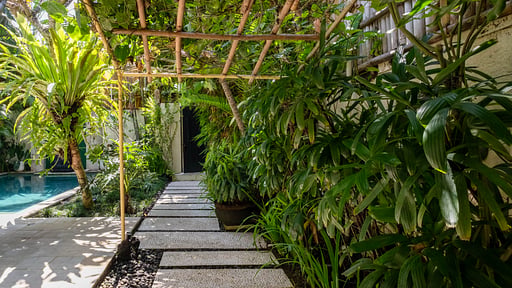 Villa Seriska Tiga Seminyak Garden