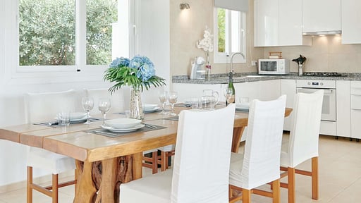 Villa Ses Abelles Dining area