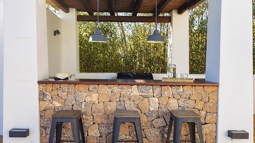 Villa Ses Llaneres BBQ equipment