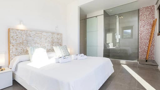 Villa Ses Llaneres Bedroom 2
