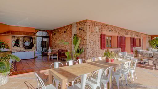 Villa Ses Porrasses Обеденная зона