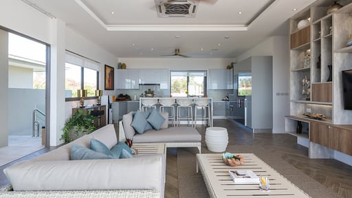 Villa Seventh Heaven Sunset Estates Salon