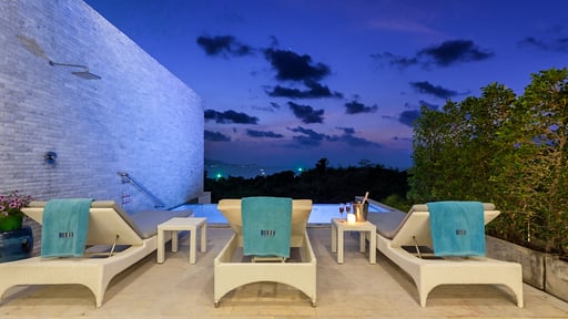 Villa Shades of Blue Terrace/Veranda