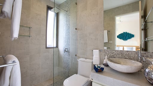 Villa Shades of Blue Bedroom 2