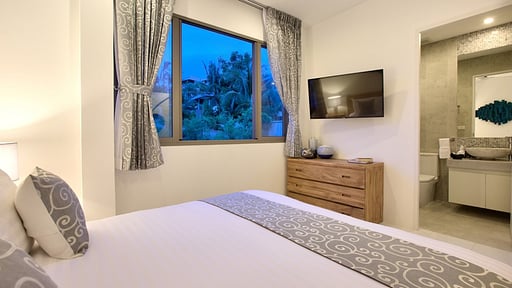 Villa Shades of Blue Bedroom 2