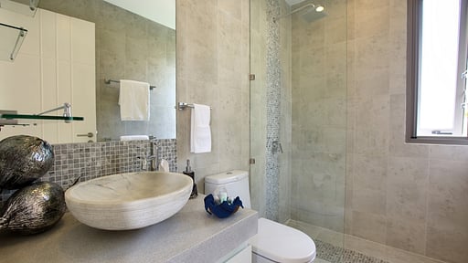 Villa Shades of Blue Bedroom 3