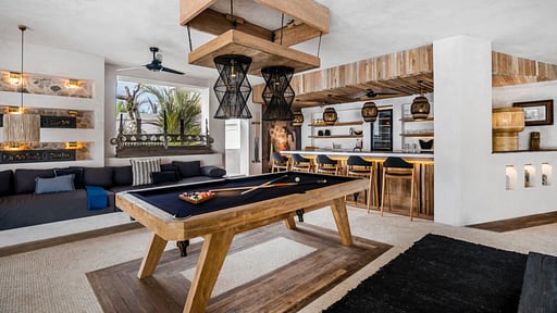 Villa Shambala Lembongan Billiard