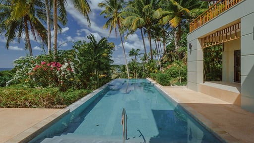 Villa Shanta Schwimmbad