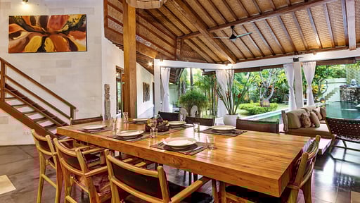Villa Shantika Salle à manger