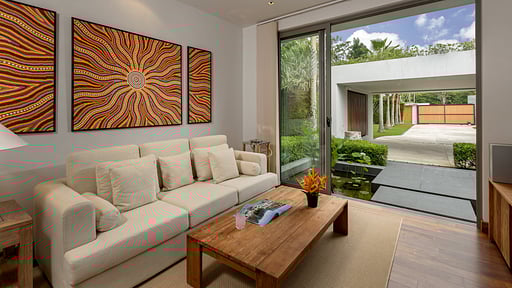 Villa Shyine Media room