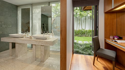 Villa Shyine Bedroom 1