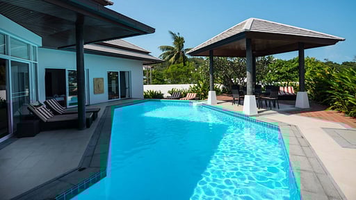 Villa Siam Noi Swimming pool