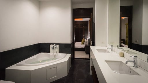 Villa Siam Noi Bedroom 3