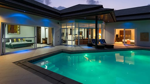 Villa Siam Noi Swimming pool