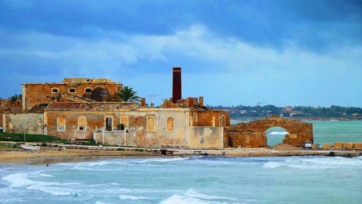 Villa Sicilian Surroundings