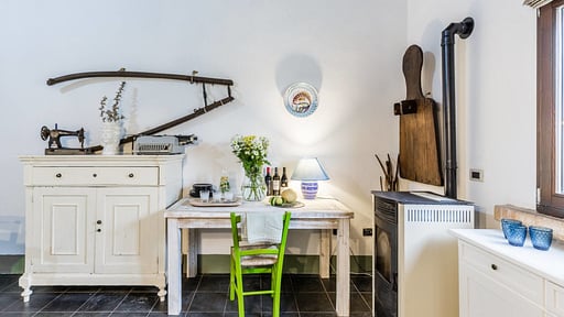 Villa Sicilian Kitchen