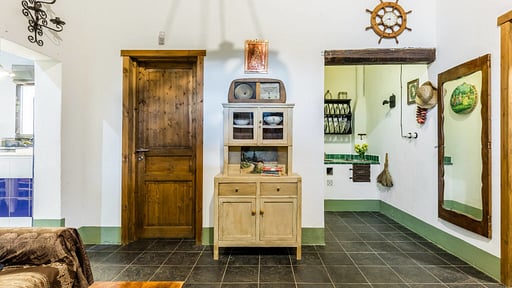 Villa Sicilian Kitchen