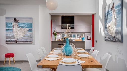 Villa Sikelia Essecke 1