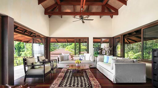 Villa Sila Varee Living room