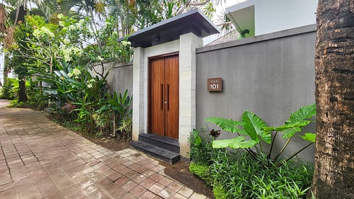 Villa Silk Others