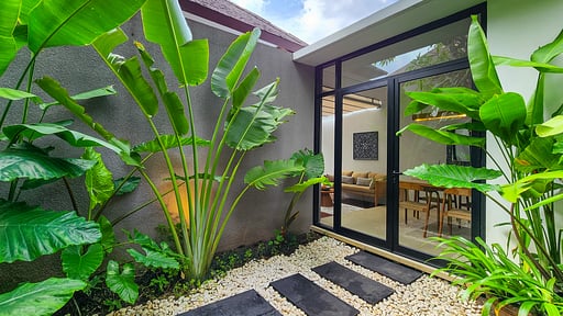 Villa Silk Others