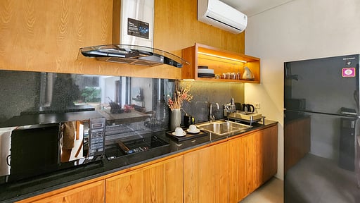 Villa Silk Kitchen