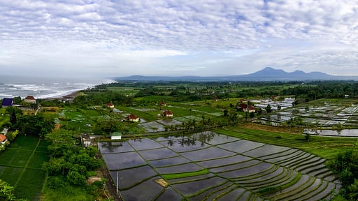 Silversand Villa Surroundings