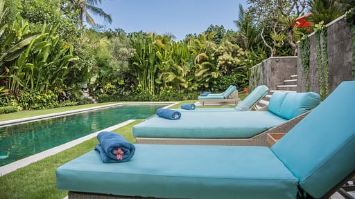 Silversand Villa Swimming pool 3