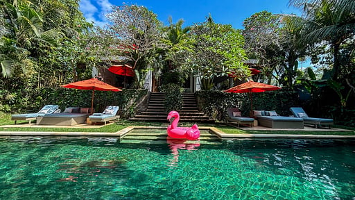 Silversand Villa Swimming pool 3