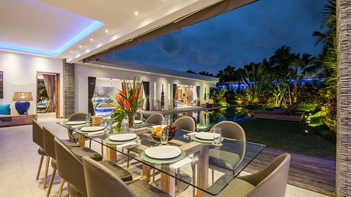 Villa Simprana Dining area