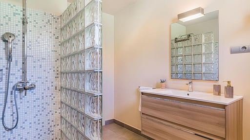 Villa Singala Bedroom 1