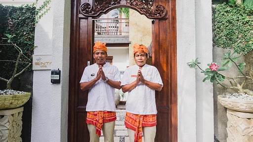 Villa Sinta Villa staff