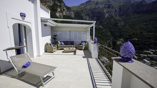 Villa Sirinyo Terrasse