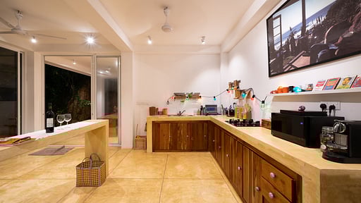 Villa Siriwimal Кухня